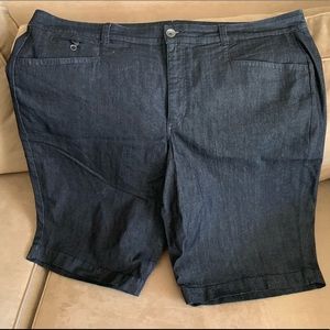 Bandolino Ivette Bermuda shorts plus size